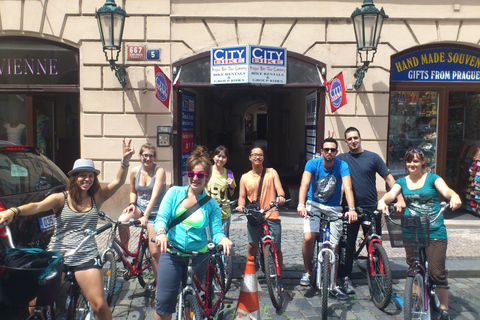 Praga: tour guidato in bici della città di 2 orePraga: tour guidato in bici della città di 2,5 ore