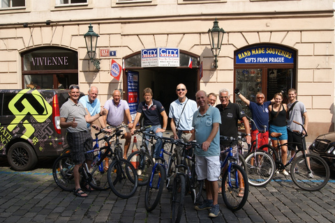 Prague : visite à vélo sur les deux rives de la Vltava