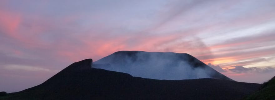 Telica au crépuscule : Excursion de 6 heures sur le volcan depuis León