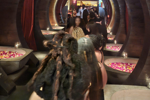 Las Vegas: Night Out at Clubs with Free Drinks and Party Bus Latin Club Crawl