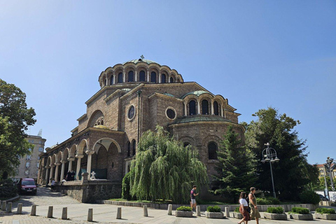 Sofia: Small-Group Walking Tour in Italian with a Local Guide