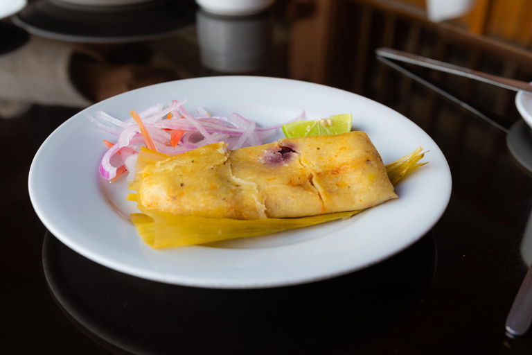 Cusco: Walking Food Tour & City Tour
