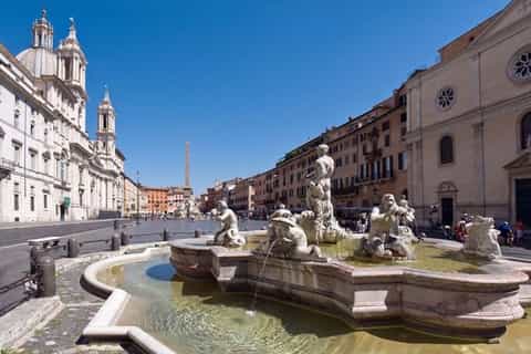 Rome Fountains and Squares Morning Tour with Lunch