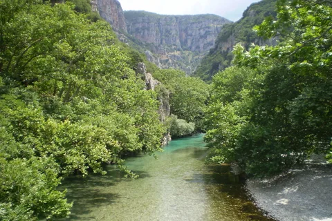 Vikos Gorge Aristi to Klidonia Bridge 3-Hour Hike