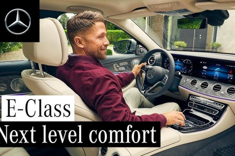 Tour de lujo al Taj Mahal con coche privado, guía y almuerzo 5*.Tour exclusivo al Taj Mahal desde Delhi: viaja en un Toyota Hycross