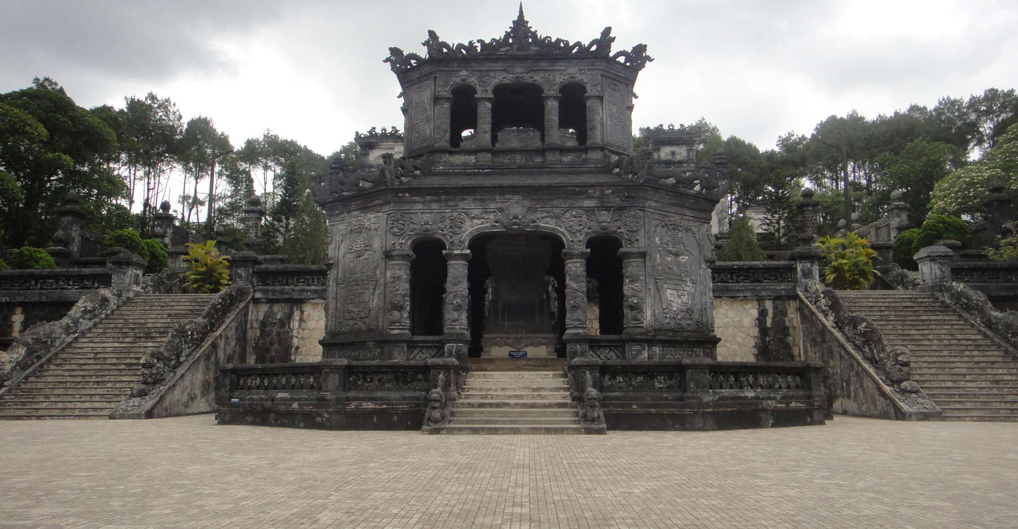 Hue Heritage Tour, Full Day from Hoi An - Housity