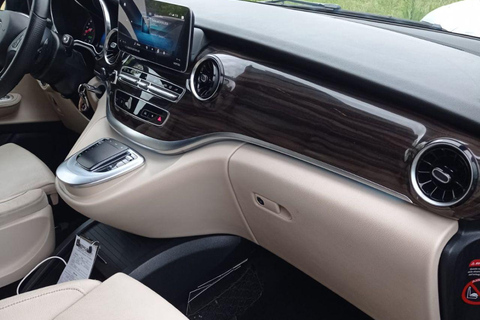 From Bellagio center : Private 1-Way Transfer to Milan City Sedan From Bellagio center : Private 1-Way Transfer to Milan