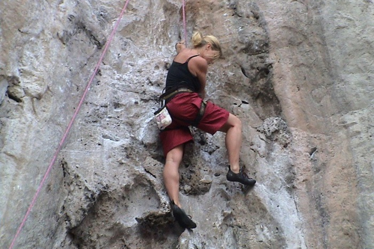 1 Day Rock Climbing Tour near Kathmandu Valley