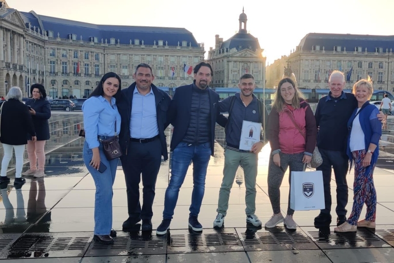 Bordeaux: Private Walking Tour with Canelé