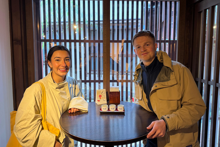 نزهة طعام ثقافية في كانازاوا من سوق أوميتشو إلى منطقة الجيشا