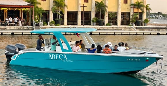 Cartagena: Private Sunset and Night Boat Tour