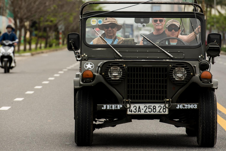 Hue&amp;HoiAn :Enkele reis Jeep Tour met Sightseeingtour via Hai Van PassHue &amp; Hoi An: Jeep Tour met sightseeingtour via Hai Van Pas