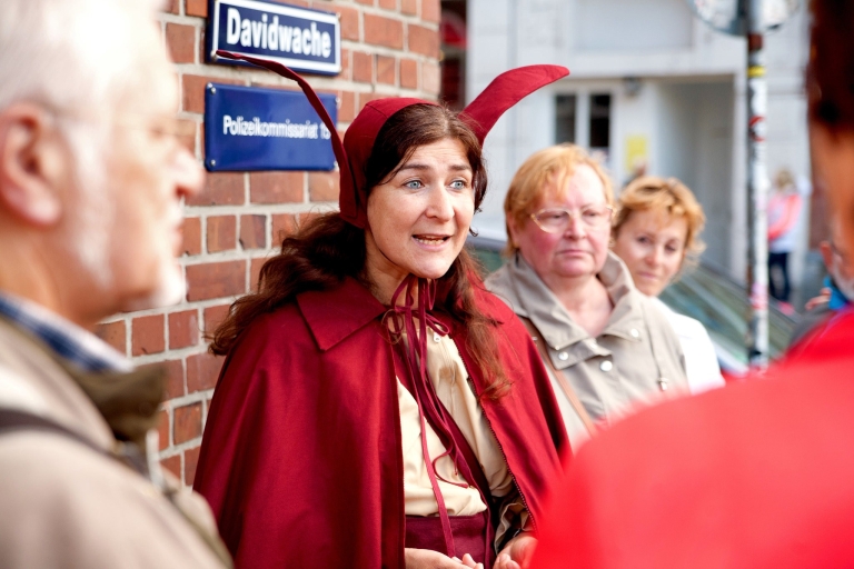 Hamburgo: recorrido histórico por el distrito de trabajo sexual de St. PauliNo reembolsable: tour histórico de trabajadoras sexuales de Hamburgo