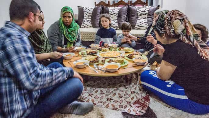 Istanbul: Home-Cooked Dinner with a Local Family