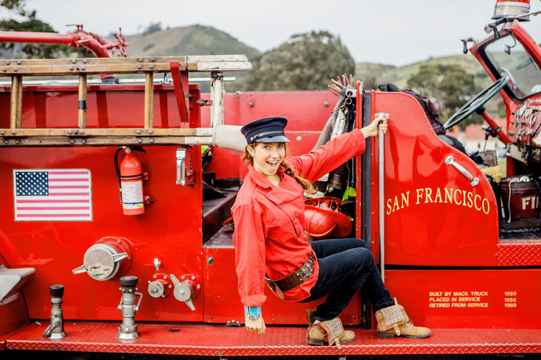 San Francisco Bay: 90-Minute Fire Engine Tour Standard Option