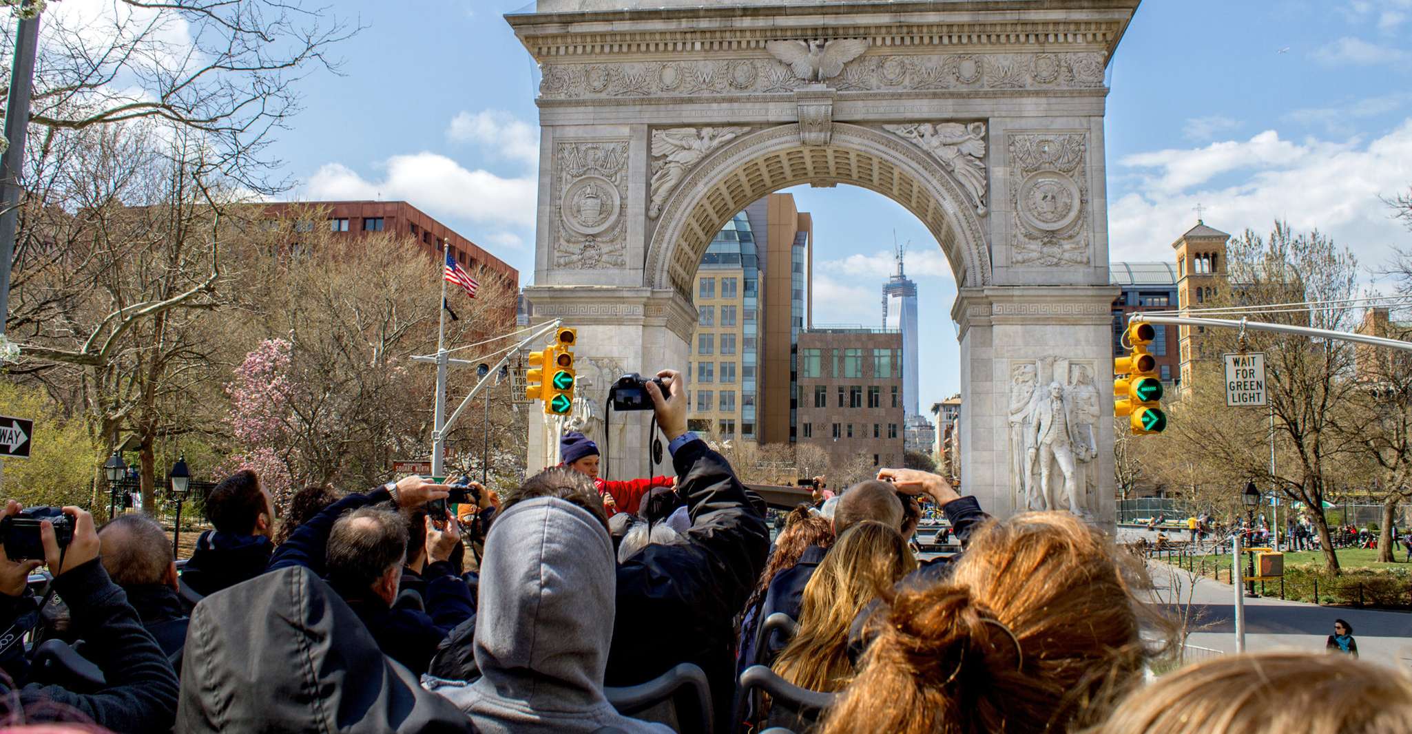 New York, Guided Hop su Hop Off Bus con due attrazioni - Housity