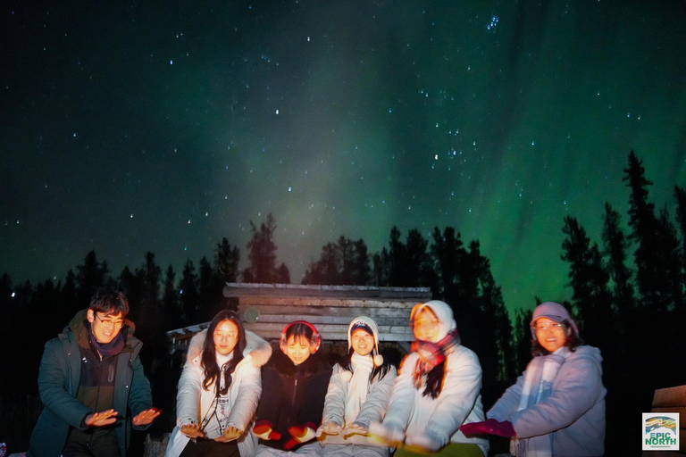 Aurora Lounge: Aurora Viewing Cabin & Bar