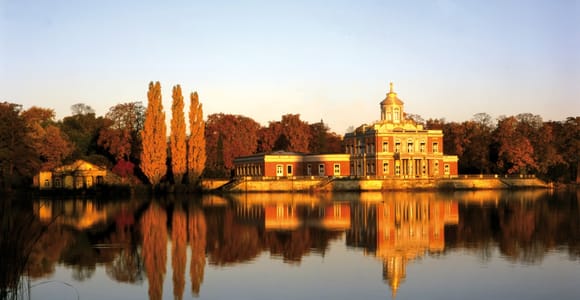 Potsdam: 5-stündige Tour „Parks & Schlösser“ ab Berlin mit dem VW-Bus
