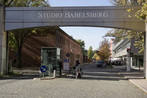 Potsdam-Babelsberg: 5-timmars-turnén "Film-History" med VW-Bus