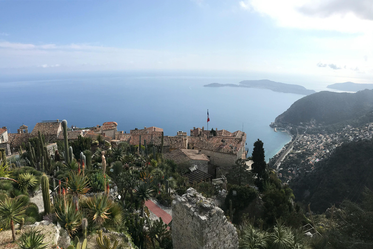 Villefranche: Monaco, Eze, Cannes and Antibes for Cruisers