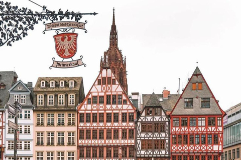 Frankfurt Photo Tour with a Private Photographer