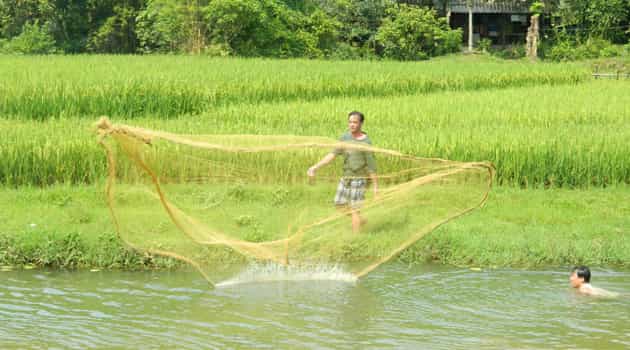 fishing and farming 3day trip to mai chau from hanoi