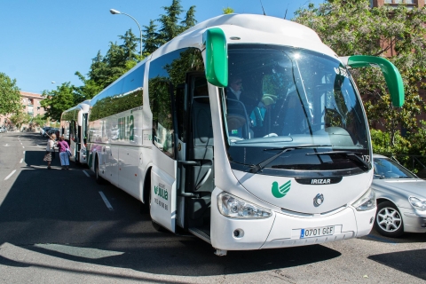 Madrid: tour de 4 h en autobús con entrada al Palacio RealTour bilingüe con preferencia en inglés