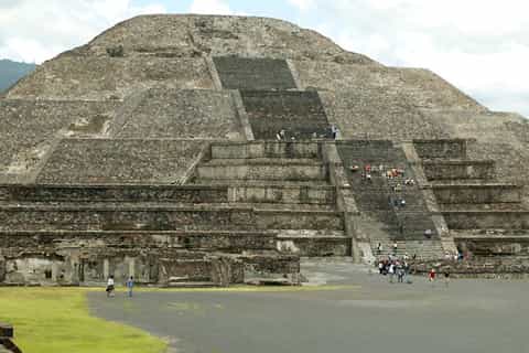excursão a teotihuacan santuário de guadalupe e tlatelolco
