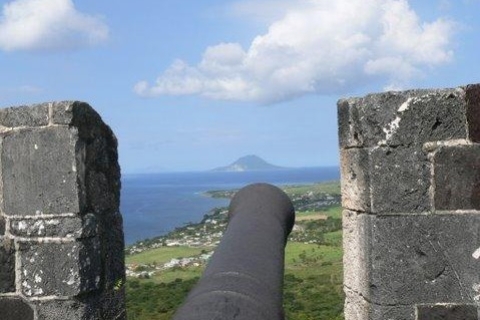 St. Kitts Island Full Island Tour: 4 uurSt. Kitts Taxi Tour