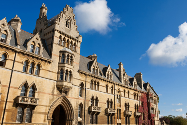 Vanuit Londen: Oxford, Stratford, Cotswolds en Warwick CastleDagtocht: Oxford, Stratford, Cotswolds en Warwick Castle