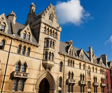 From London: Oxford, Stratford, Cotswolds & Warwick Castle