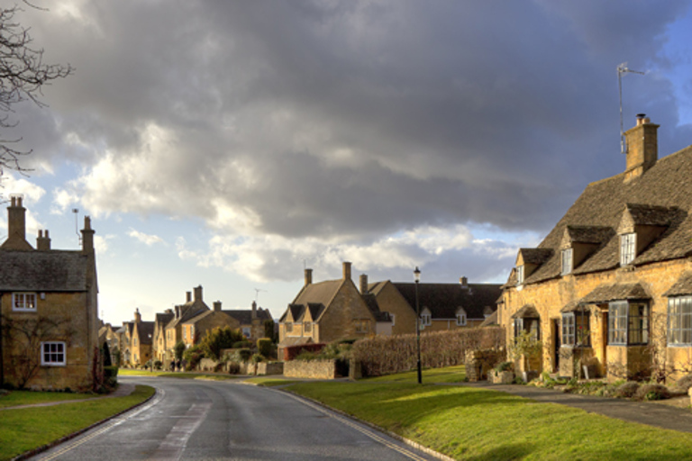 Vanuit Londen: Oxford, Stratford, Cotswolds en Warwick CastleDagtocht: Oxford, Stratford, Cotswolds en Warwick Castle