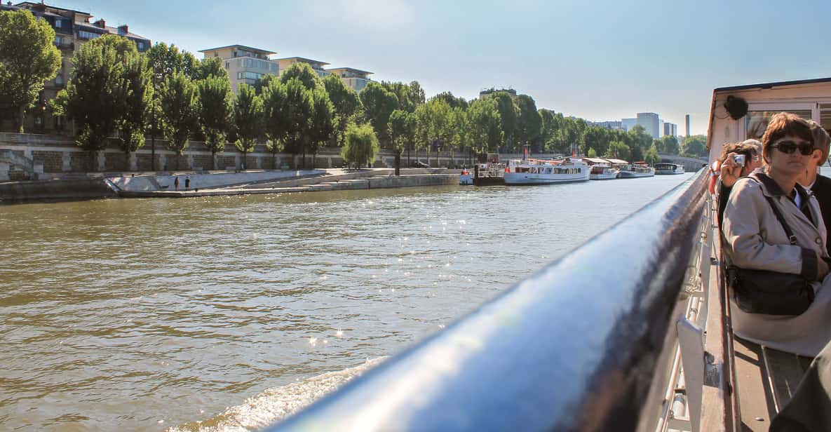 Afbeelding 8 van Parijs: rondvaart over de Seine en het Canal Saint-Martin