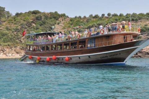 Marmaris: Boat Tour with Lunch