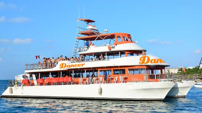 tagestour schifffahrt ab cancun mit livedj