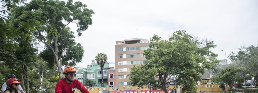 Balade à vélo sur la côte de Lima : Miraflores, Barranco et la péninsule