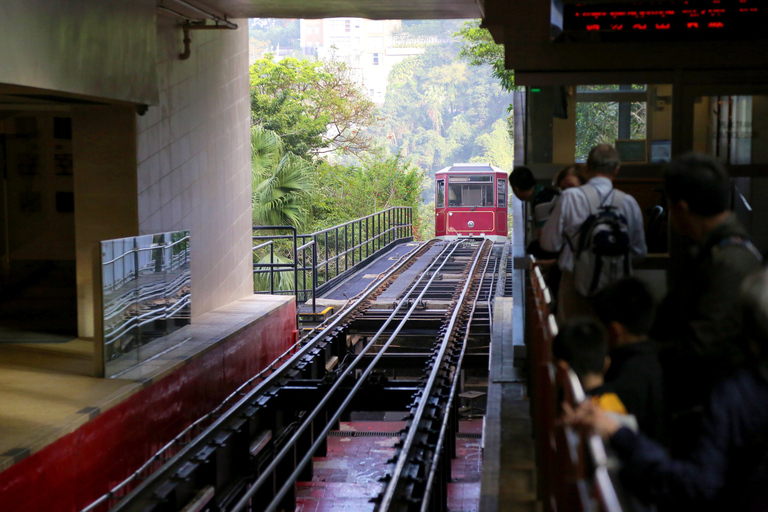 Hong Kong: Hop-On Hop-Off Bus Tour with Optional Peak Tram