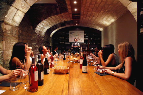 Paris: French Wine Tasting Class with SommelierShared Experience