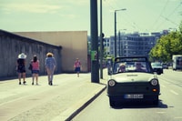 Trabi Safari Berlin, The Wall Ride - Housity