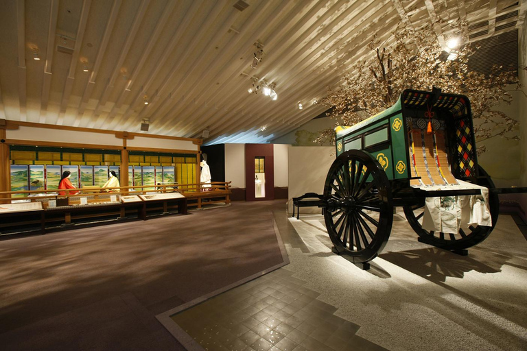 Osaka:Nara & Uji In-depth One-Day Tour丨Deer Feeding