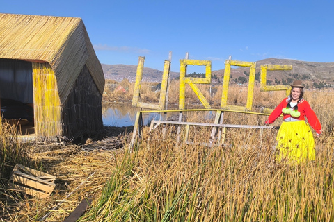 Puno: TOUR UROS - TAQUILE SAILBOAT (GANZTAG)TOUR UROS - TAQUILE SPEEDBOAT (GANZTÄGIG)