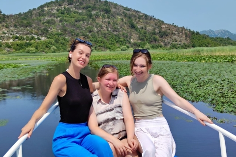 Desde Budva: Excursión por tierra y en barco por el lago Skadar
