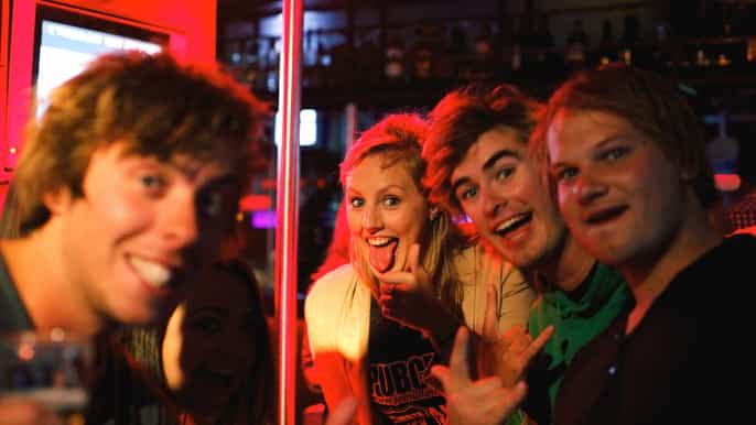 ultimate leidseplein party pub crawl
