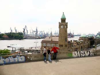 Hamburg: Rundgang zum Hafen, Michel und Rathaus Hamburg: Rundgang zum Hafen, Michel und Rathaus
