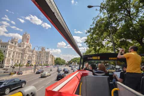 Madrid: 1 or 2 Day Hop-On Hop-Off Sightseeing Bus Tour