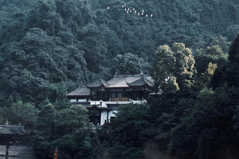 Chengdu, Sichuan：Mount Qingcheng Entry Ticket with Passport