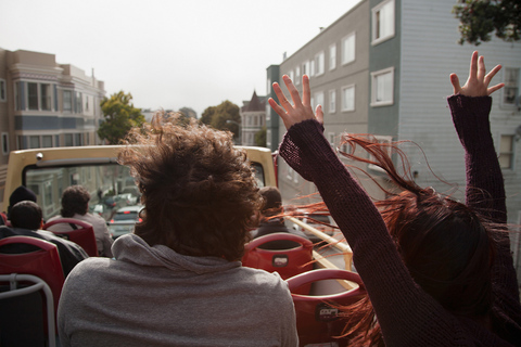 SF: CA Academy of Sciences & Hop-on Hop-off Tour (Save 15%)