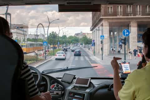Budapest: Floating Bus Tour by Land and Water
