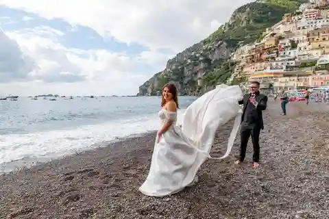 Positano: professionell "Trash the dress"-fotografering