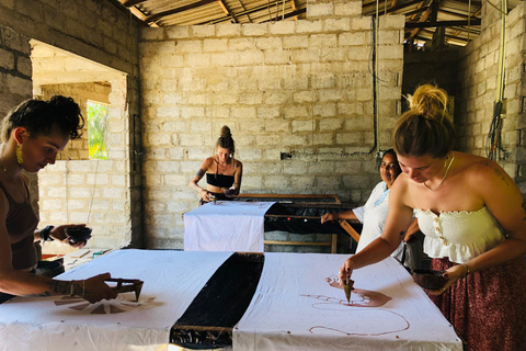 Galle: meesterworkshop batik makenGalle: Masterworkshop batik maken